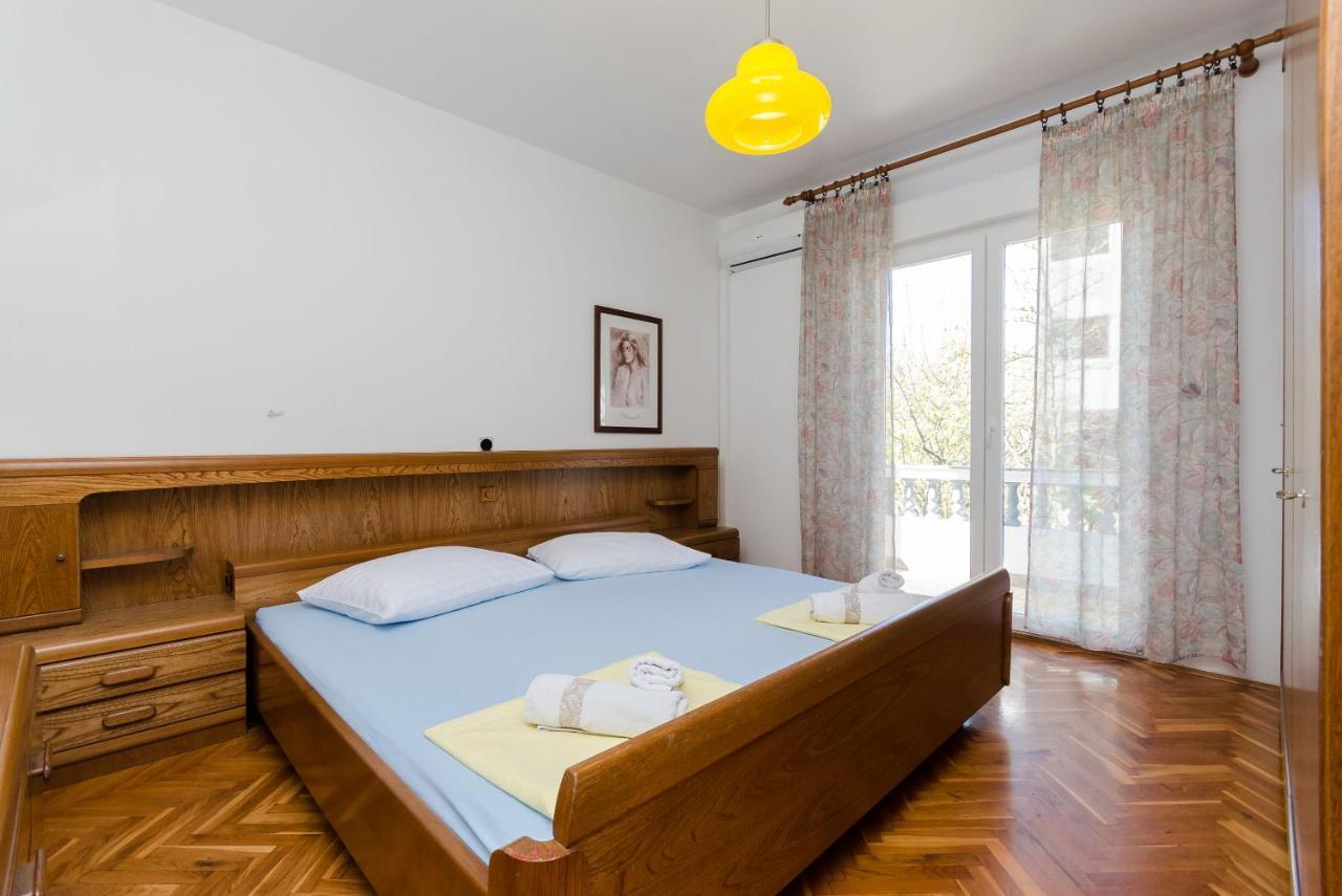 Apartments Slavica R Banjol Extérieur photo
