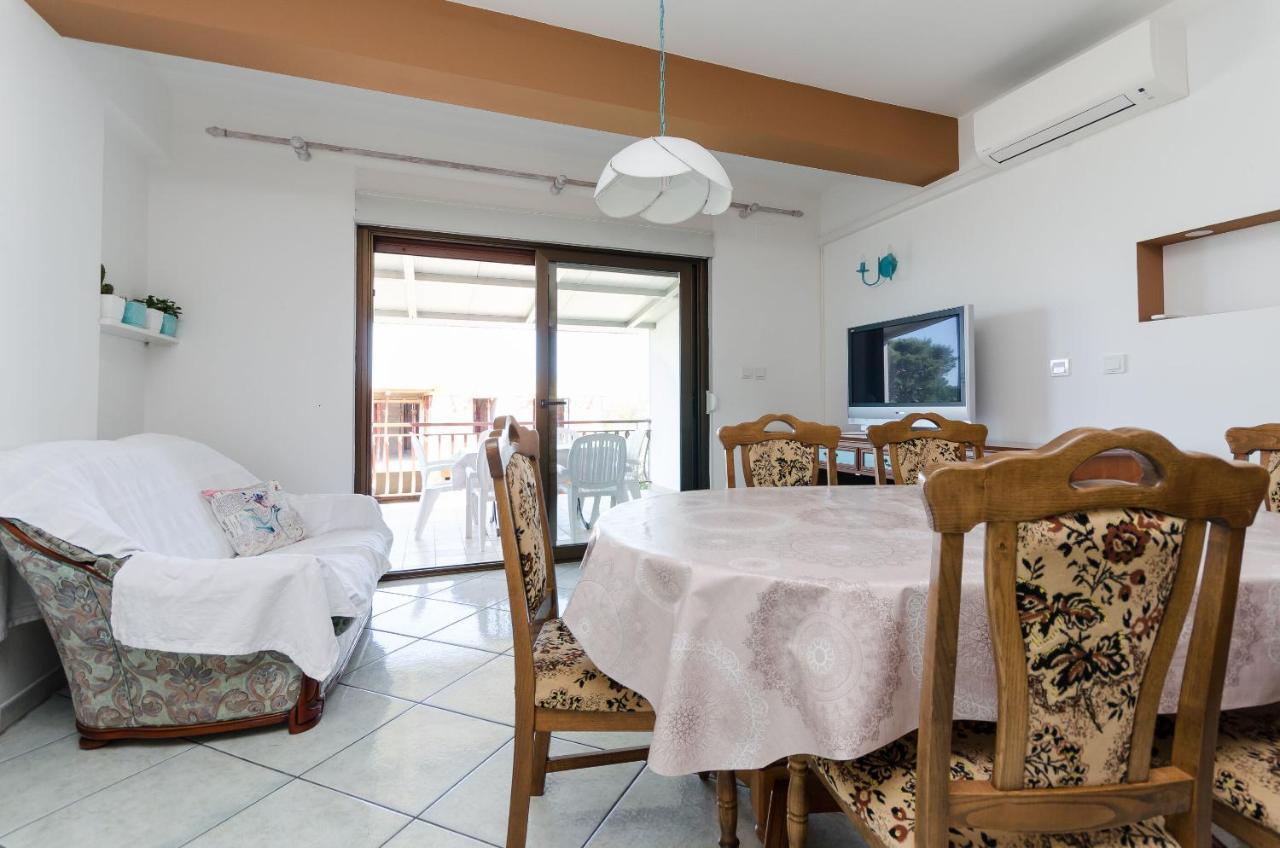 Apartments Slavica R Banjol Extérieur photo