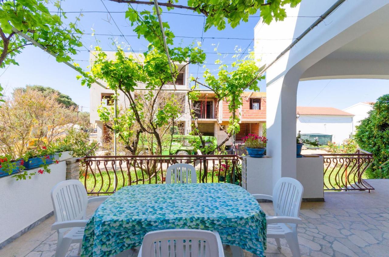 Apartments Slavica R Banjol Extérieur photo