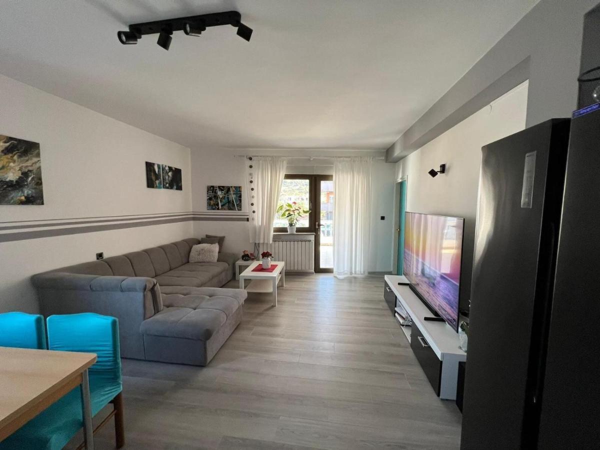 Apartments Slavica R Banjol Extérieur photo