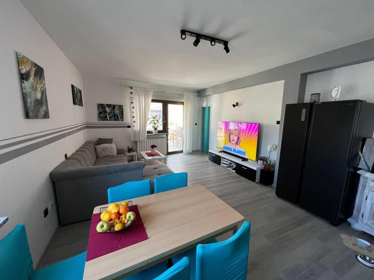 Apartments Slavica R Banjol Extérieur photo